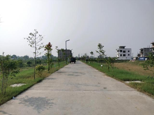 Land for sale in Hariana