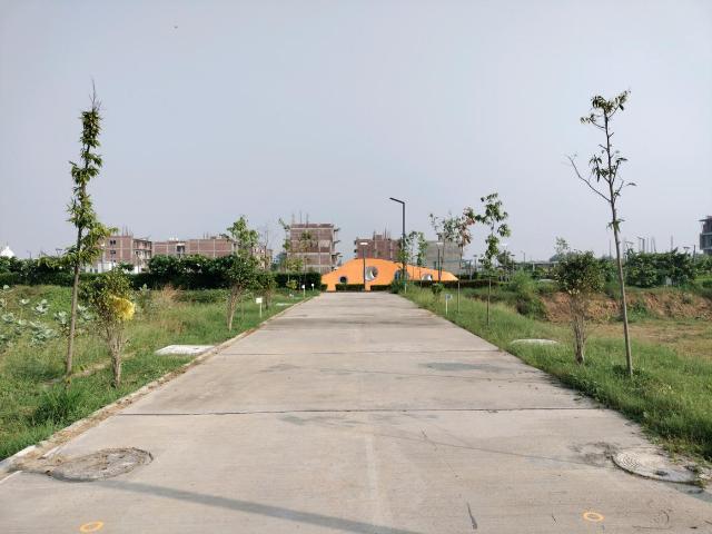 Land for sale in Hariana