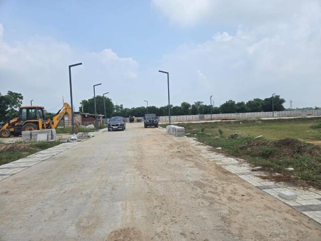 Land for sale in Hariana