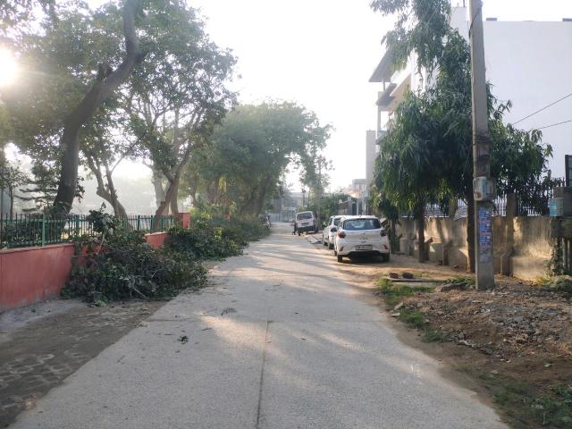 Land for sale in Hariana