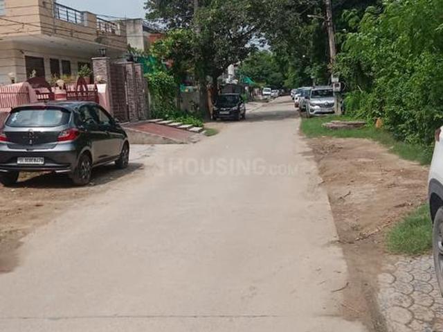 Land for sale in Hariana