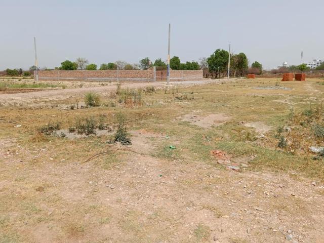 Land for sale in Hariana