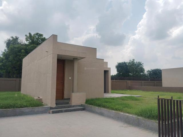 Land for sale in Gujarat