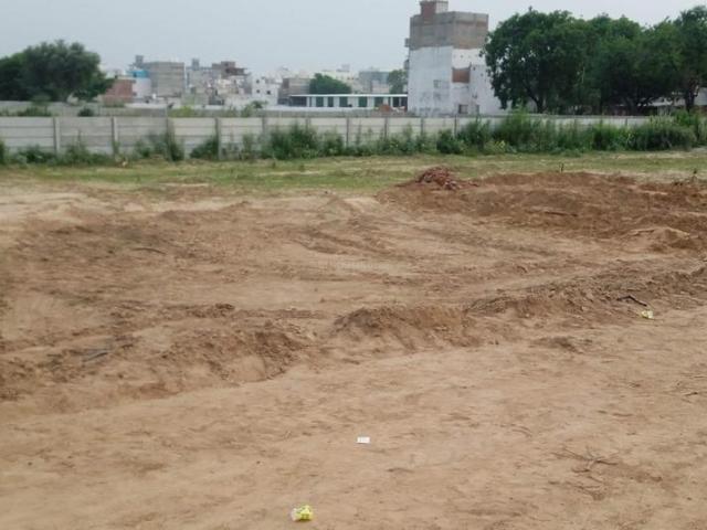 Land for sale in Hariana
