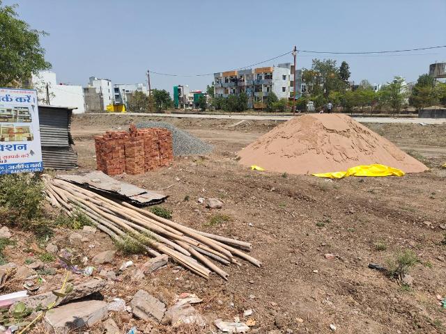 Land for sale in Madya