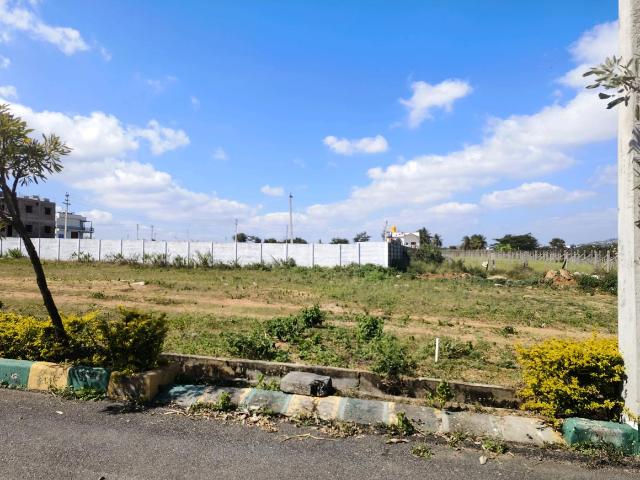 Land for sale in Hosuru, Tamil Nadu