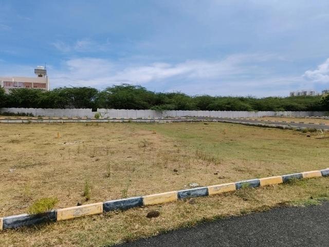 Land for sale in Siruseri, Chengalpattu