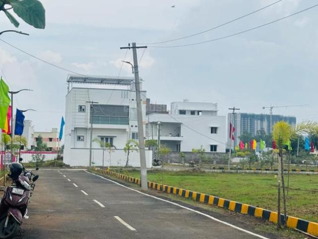 Land for sale in Pennalur, Tamil Nadu