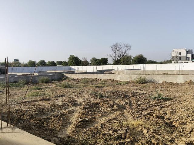 Land for sale in Gujarat