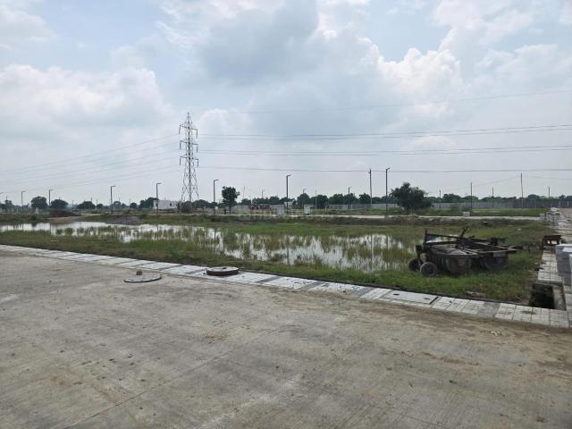 Land for sale in Hariana