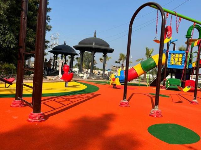 Land for sale in Madya