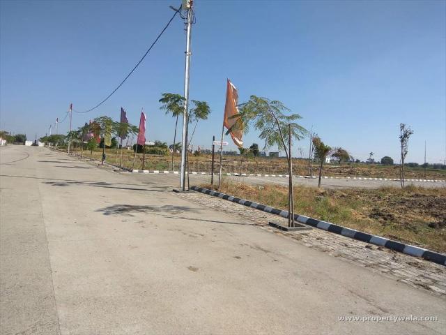 Land for sale in Madya