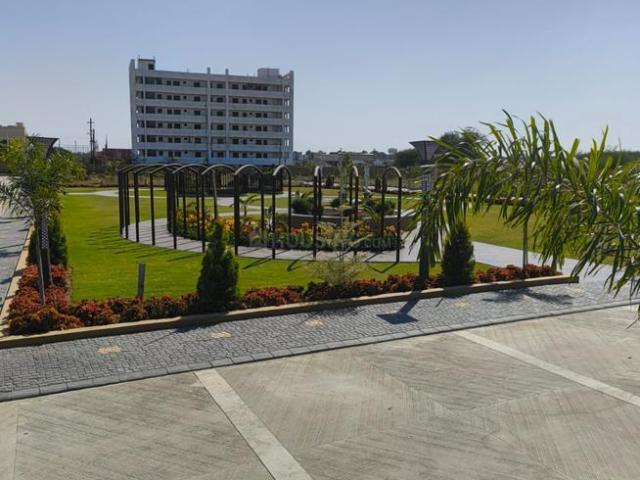 Land for sale in Madya