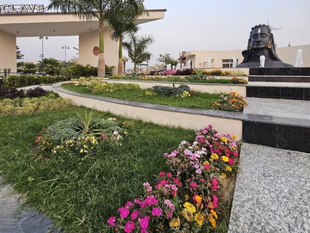 Land for sale in Bagiamau, Lucknow