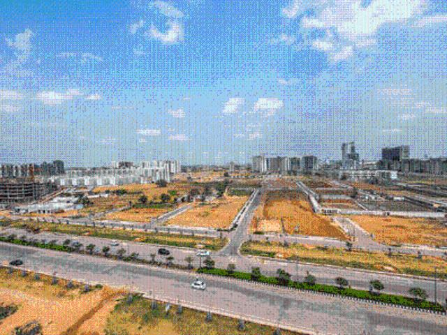 Land for sale in Hariana