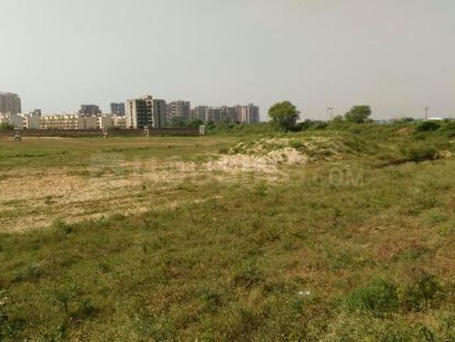 Land for sale in Hariana