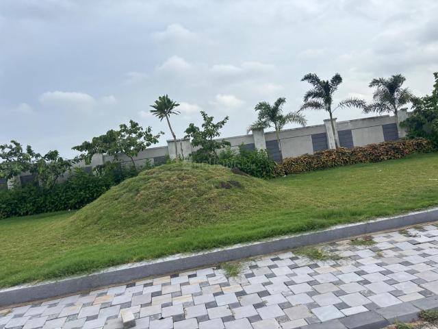 Land for sale in Madya