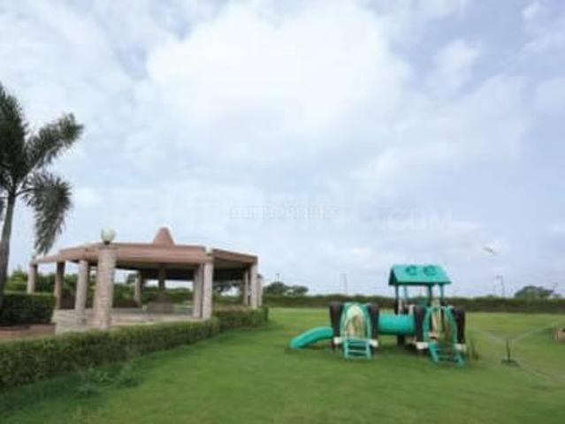 Land for sale in Madya