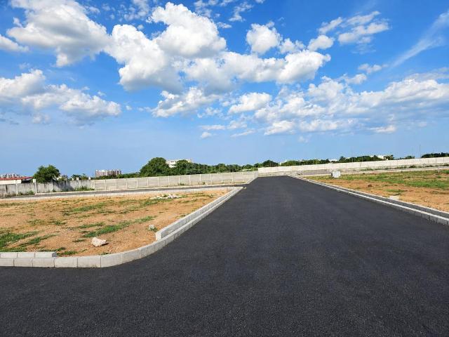 Land for sale in Kelambakkam, Tamil Nadu