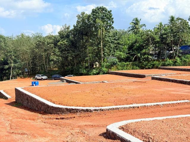 Land for sale in Kochi, Kerala