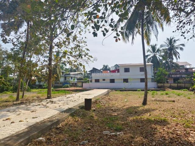 Land for sale in Thrippunithura, Kerala