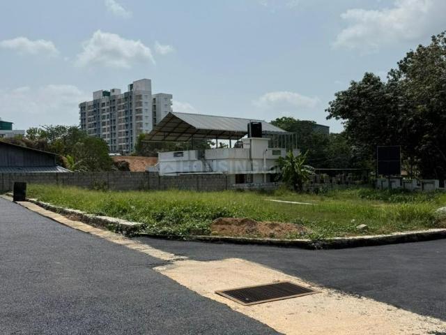 Land for sale in Thrippunithura, Kerala