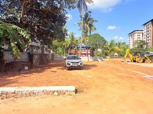Land for sale in Thrippunithura, Ernakulam