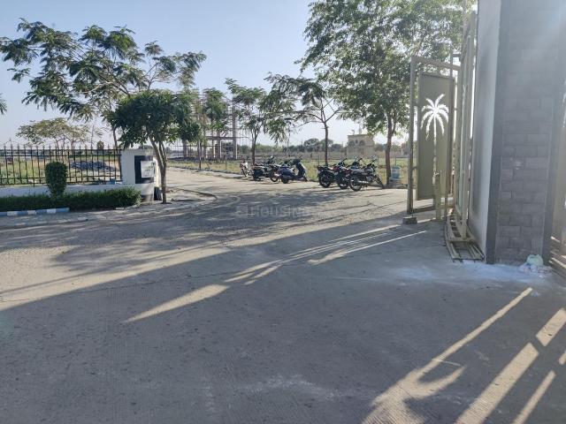 Land for sale in Madya
