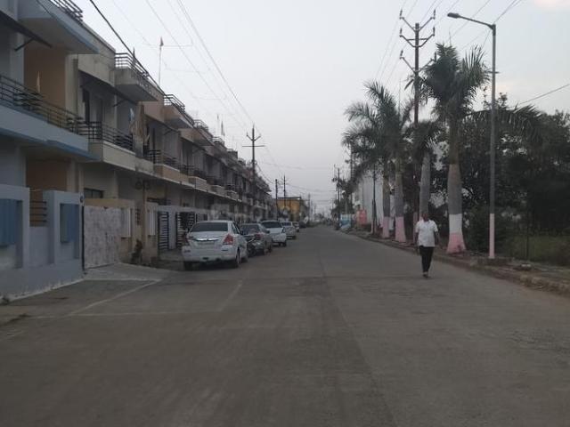 Land for sale in Madya