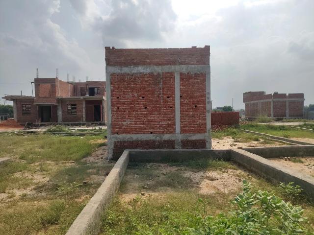 Land for sale in Dadri, Gautam Buddha Nagar