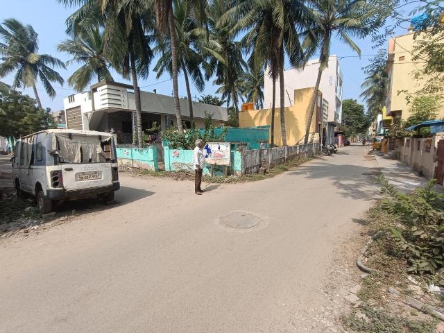 Land for sale in Tiruvottiyur, Tamil Nadu