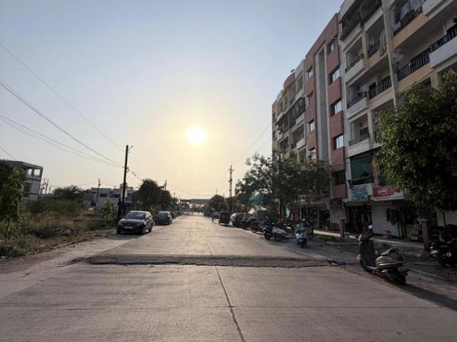 Land for sale in Madya
