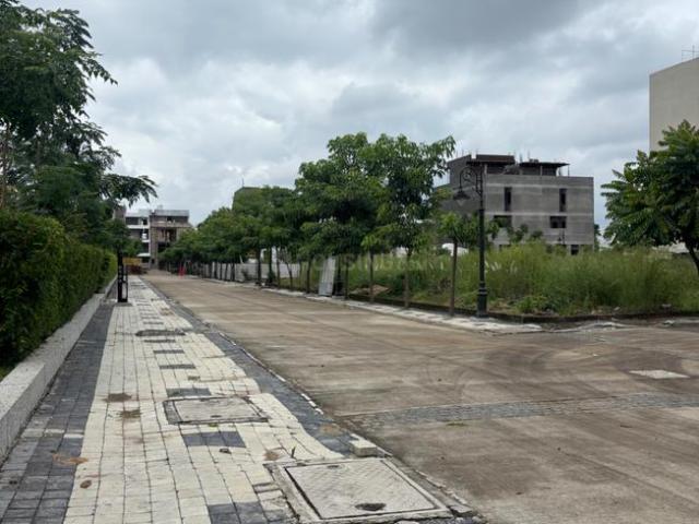 Land for sale in Madya