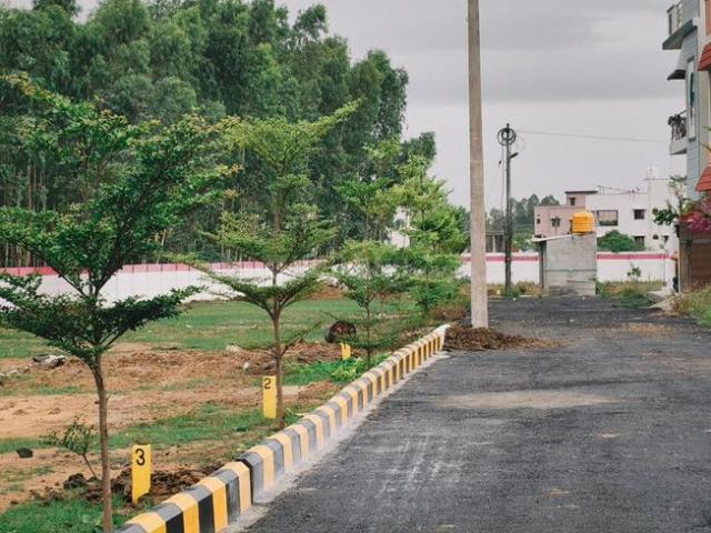 Land for sale in Uttiramerur, Tamil Nadu