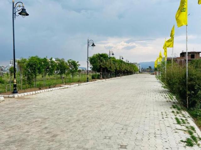 Land for sale in Zirakpur, Punjab