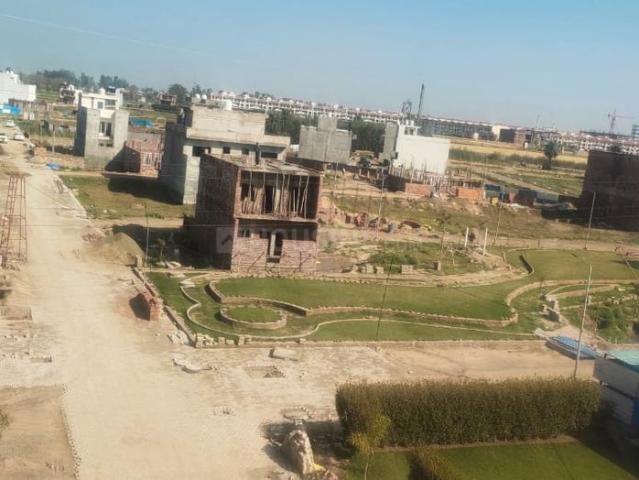 Land for sale in Zirakpur, Punjab