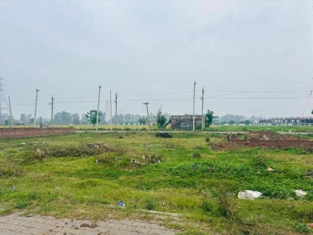 Land for sale in Zirakpur, Punjab