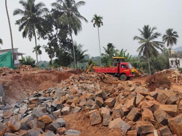 Land for sale in Calicut, Kerala