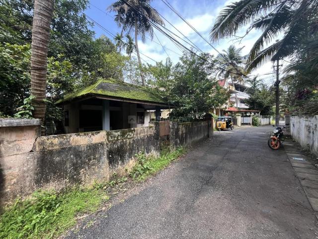 Land for sale in Cochin, Kerala