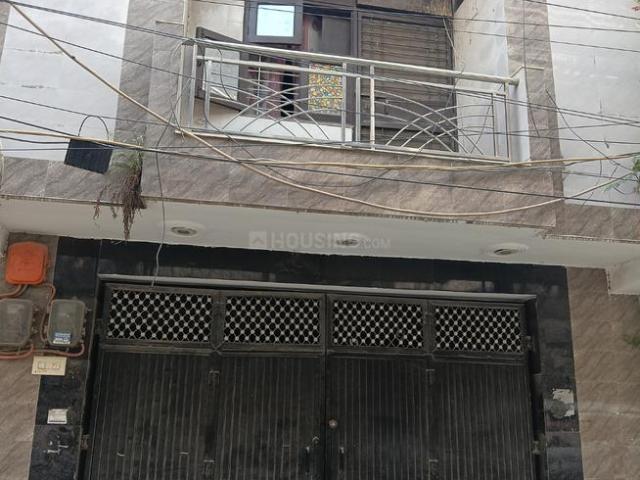 Land for sale in North Delhi, Deri