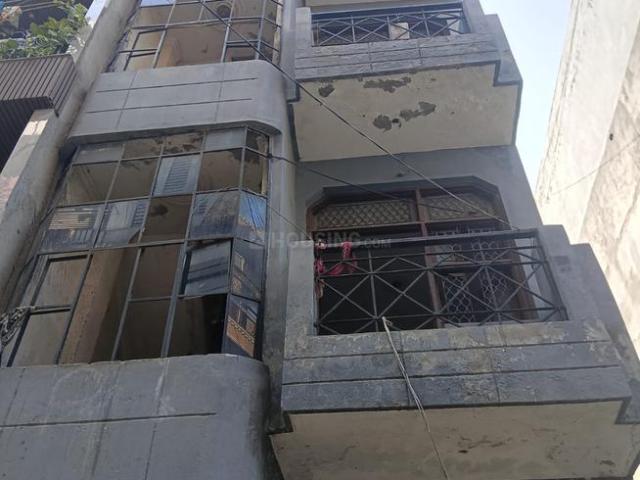 Land for sale in North Delhi, Deri