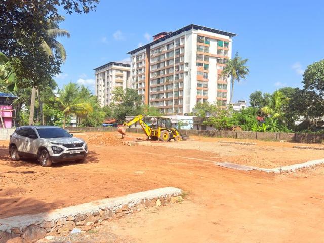 Land for sale in Vyttila, Ernakulam