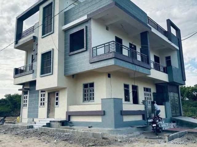 House for sale in Gorakhpur, Arunachal Pradesh