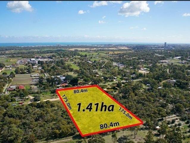Cottage for sale in Wattleup, Western Australia