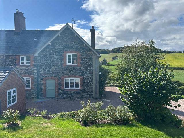 House for rent in Llansilin, Wales
