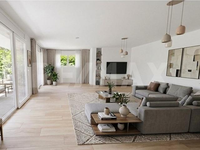 Wohnung kaufen in Collina d'Oro, Tessin