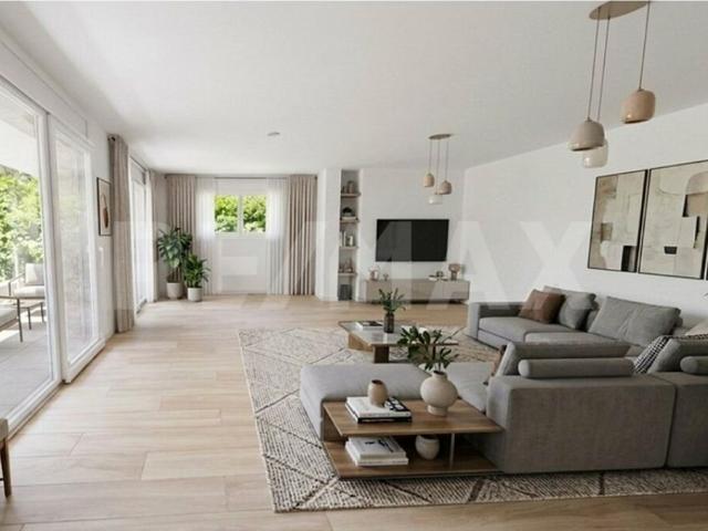 Wohnung kaufen in Collina d'Oro, Tessin