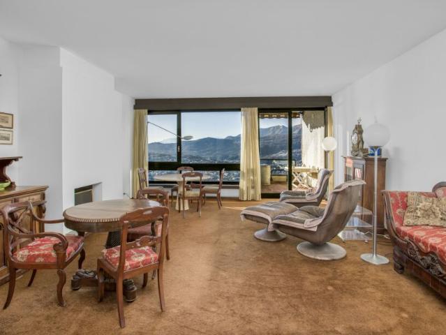 Wohnung kaufen in Aldesago, Tessin