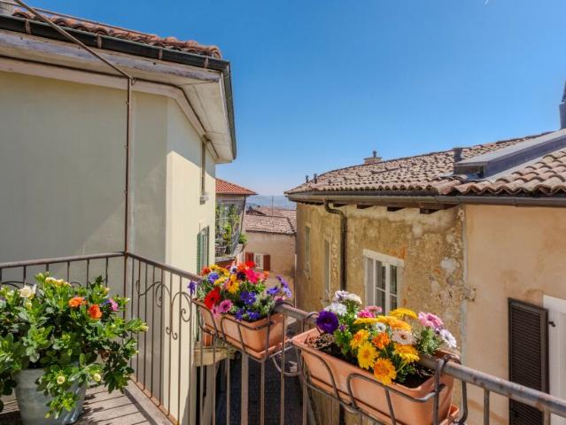 Einfamilienhaus kaufen in Mendrisio, Tessin