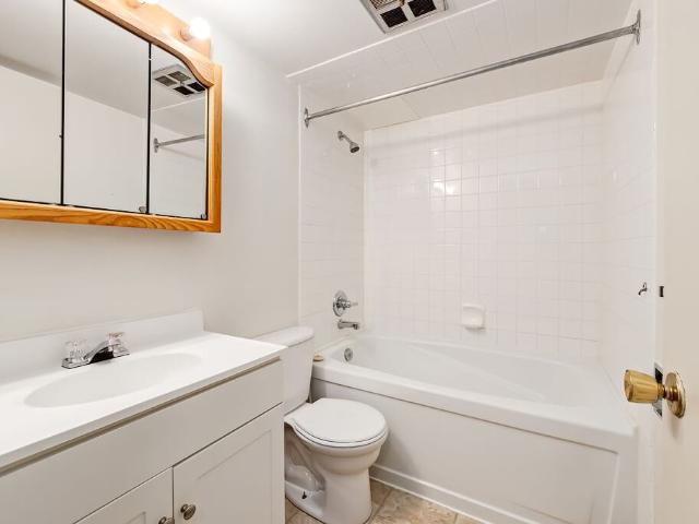 Apartment for rent in Golden, British Columbia